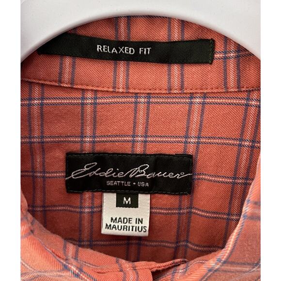 Eddie Bauer Relaxed Fit Long Sleeve Button Down Shirt Mens Size Medium Pocket‎ - Picture 3 of 7